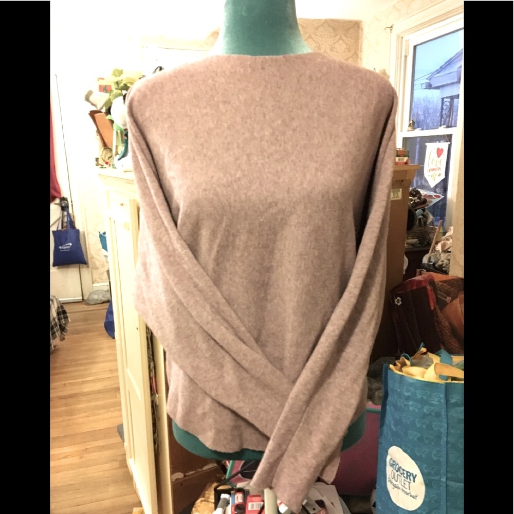 Light Purple Heather Dolman Sleeve style Sweater Size S Soft FeminineVila Milano